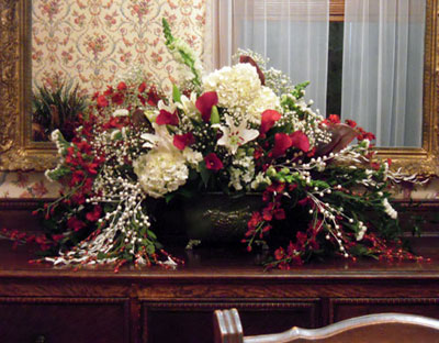 art interiors-floral arrangement