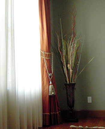art interiors-floral arrangement