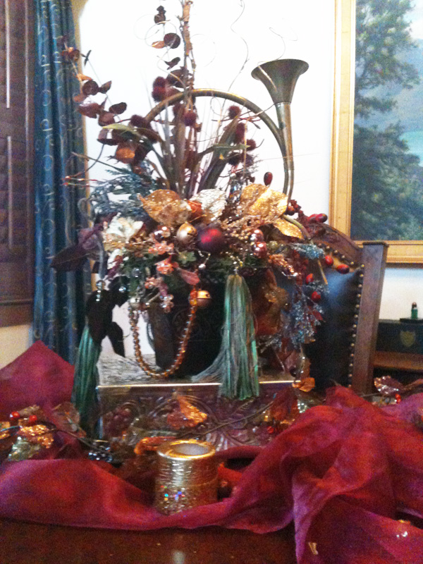 art interiors-christmas arrangement